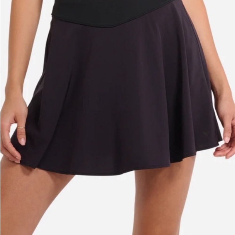 Elegant Black Women's Skirt